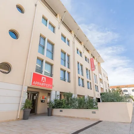 Appart'city Confort - Cote Port La Ciotat