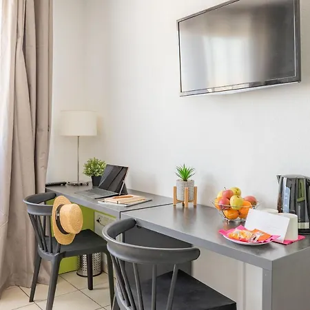 Appart’city Confort – Côté Port 3* La Ciotat