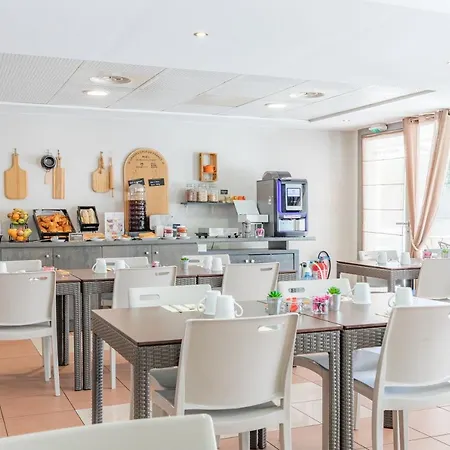 Lejlighedshotel Appart'city Confort - Cote Port 3*