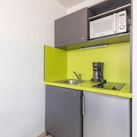 Appart’city Confort – Côté Port 3*