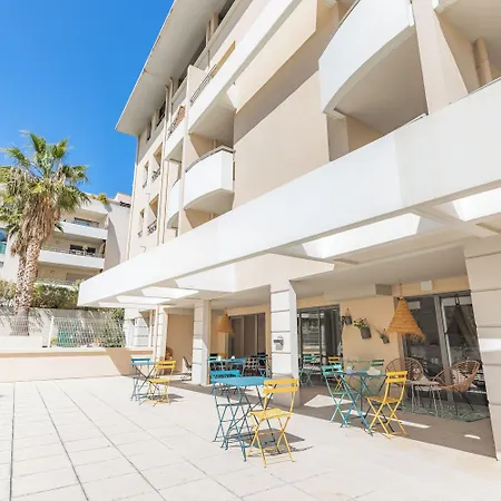 Appart'city Confort - Cote Port La Ciotat