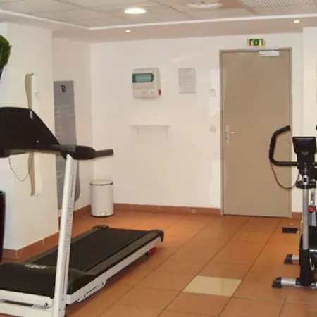 Appart'city Confort - Cote Port 3*