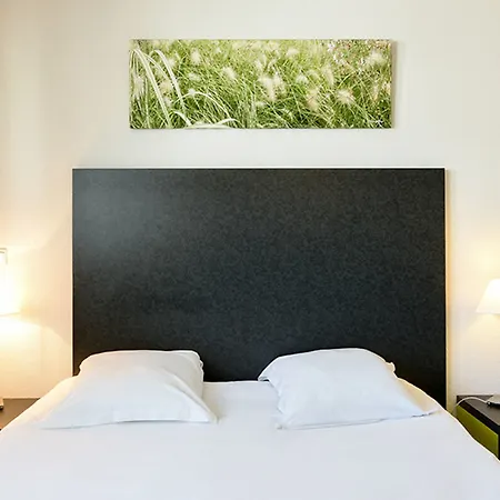Appart'city Confort - Cote Port Aparthotel 3*