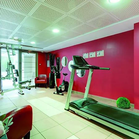 Aparthotel Appart'city Confort - Cote Port La Ciotat