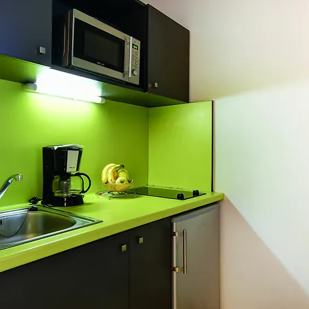 Appart’city Confort – Côté Port Aparthotel 3*