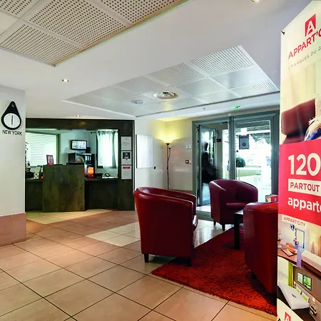 Aparthotel Appart'city Confort - Cote Port