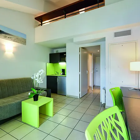 Aparthotel Appart'city Confort - Cote Port La Ciotat